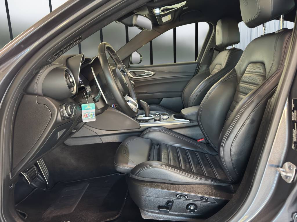 ALFA ROMEO Giulia 2.0 Veloce Premium Q4-image-7