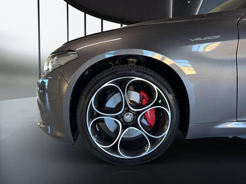 ALFA ROMEO Giulia 2.0 Veloce Premium Q4-image-15