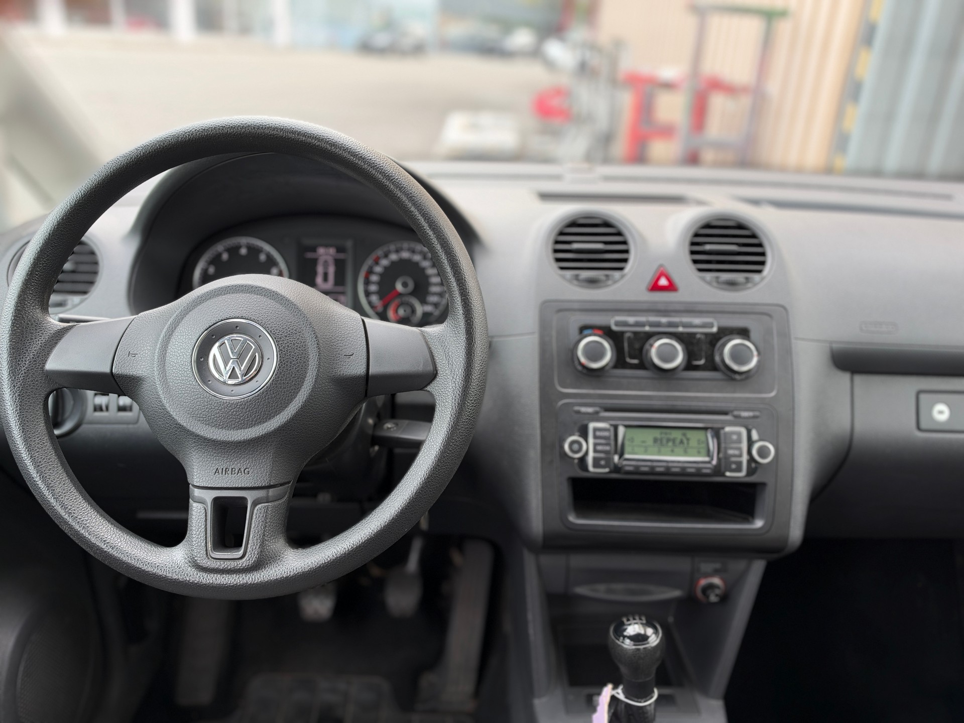 VW Caddy 2.0 EcoFuel Comfortline-image-9