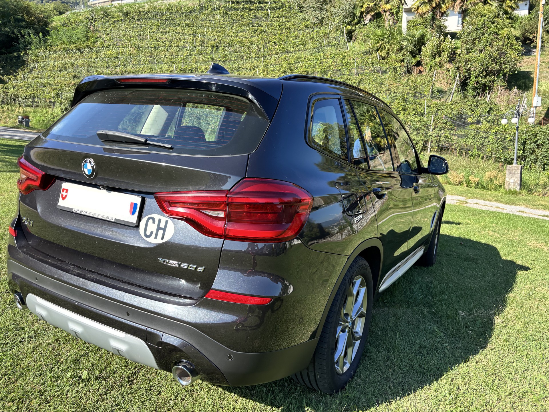 BMW 20d xDrive-image-1