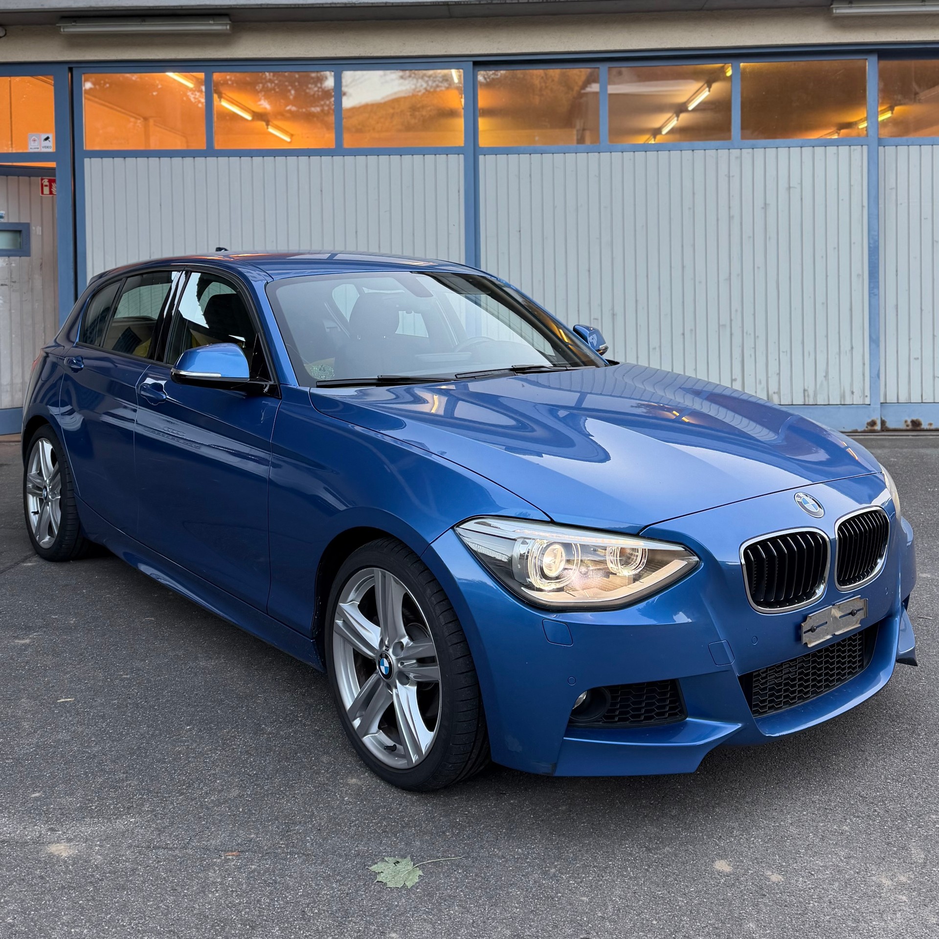 BMW 125i-image-0