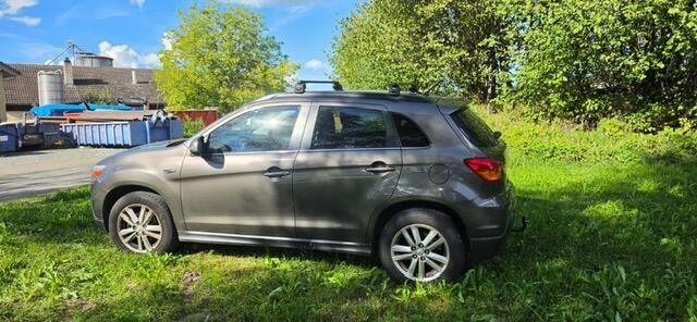 MITSUBISHI ASX 1.8 DID Intense 4WD-image-2