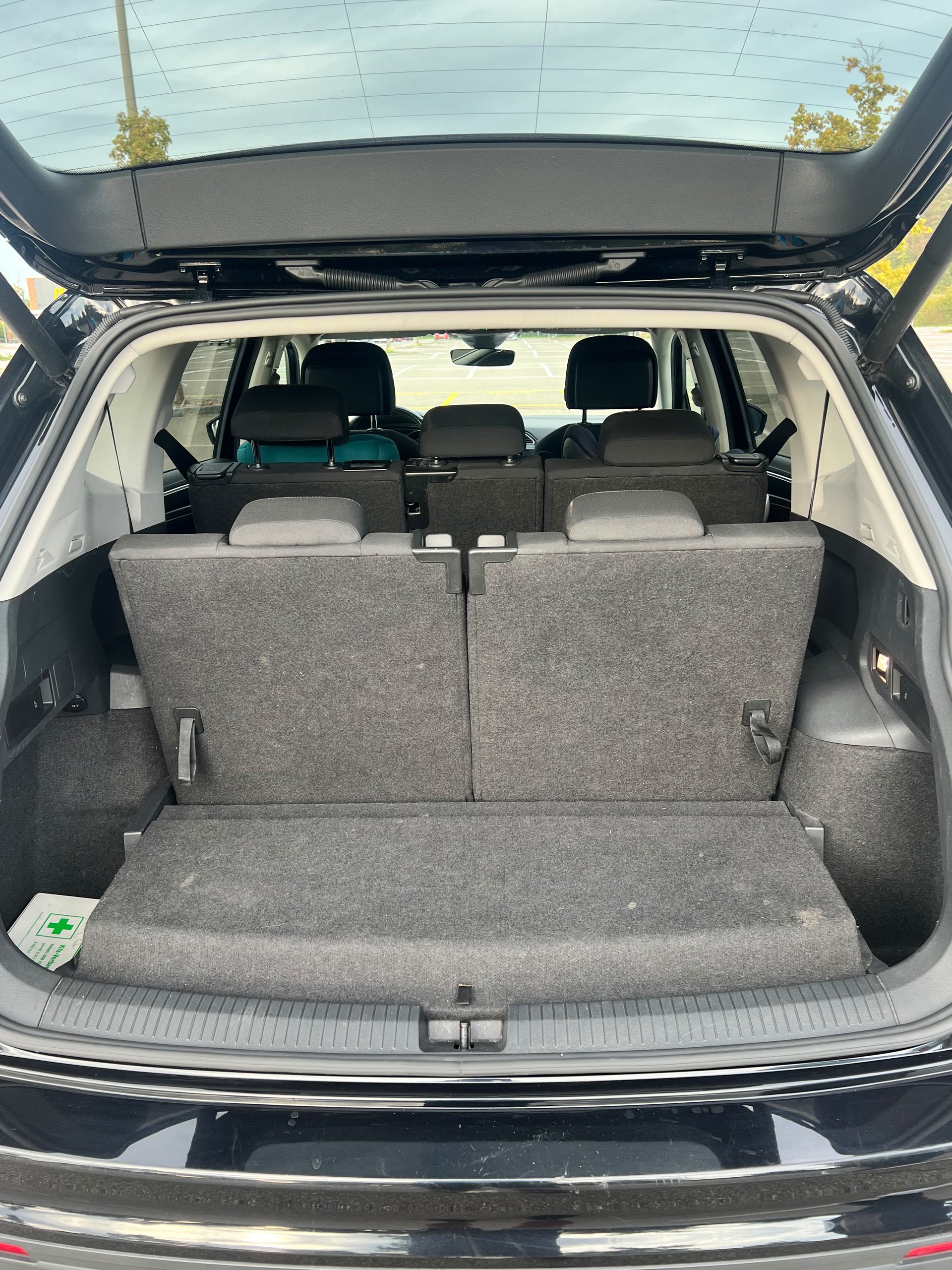 VW VW Tiguan Allspace 2.0 TDI SCR Trendline-image-3