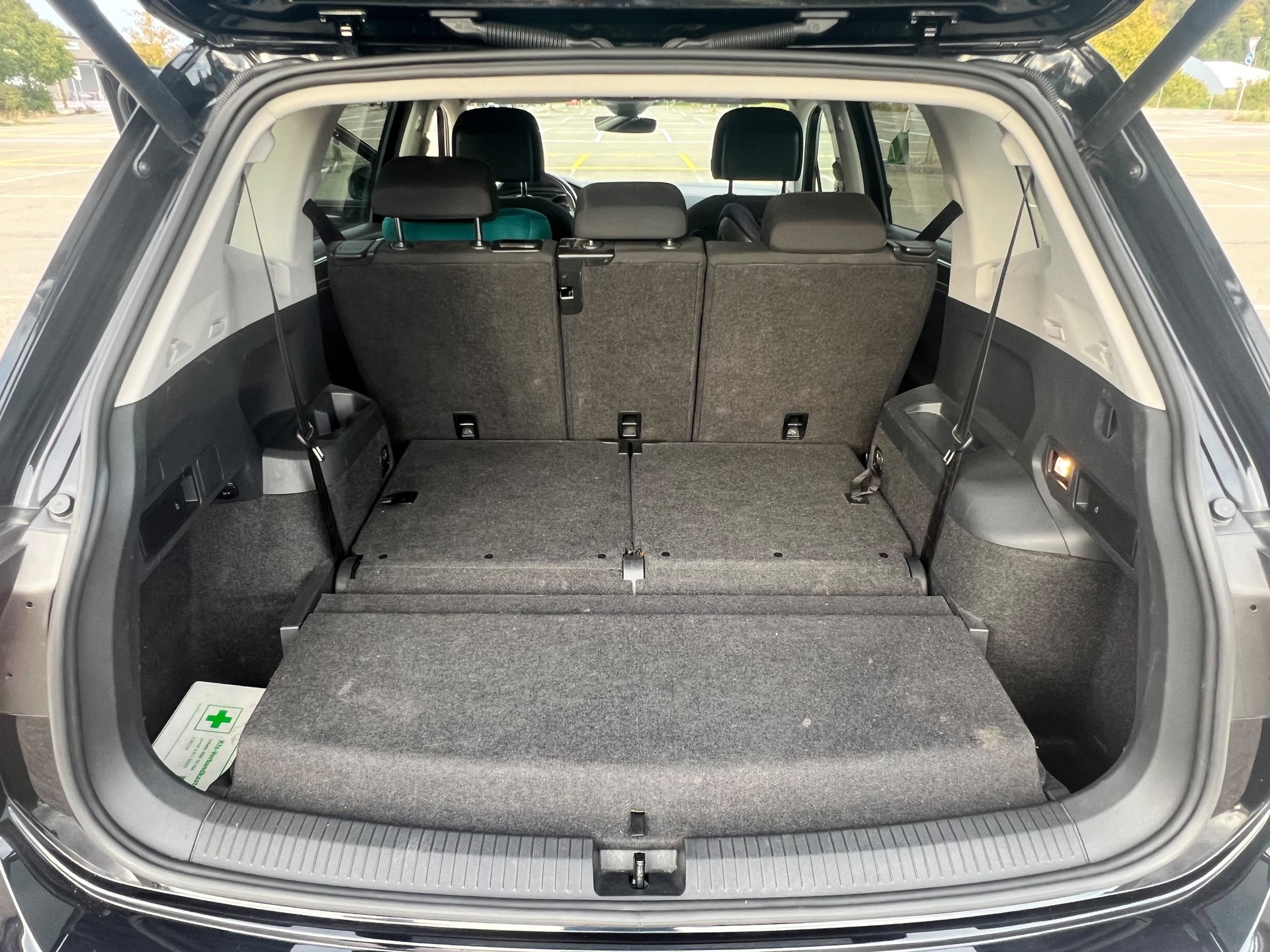 VW VW Tiguan Allspace 2.0 TDI SCR Trendline-image-4