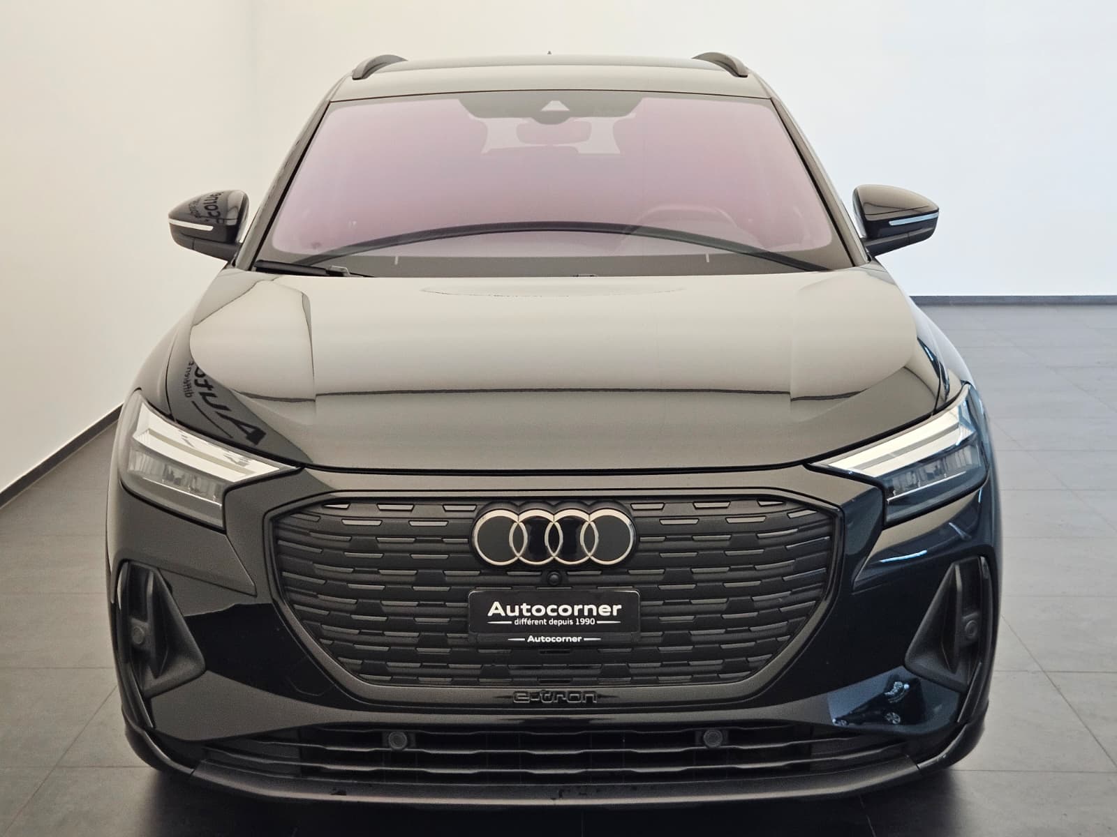 AUDI Q4 e-tron 45 quattro-image-3