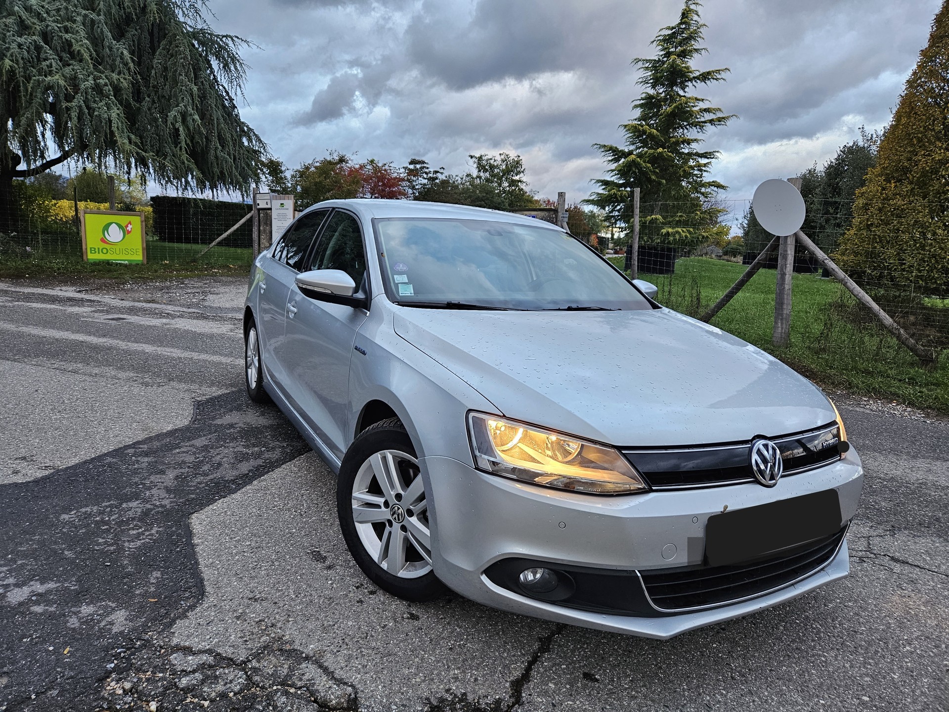 VW 1.4 TSI Hybrid Comf. DSG-image-1