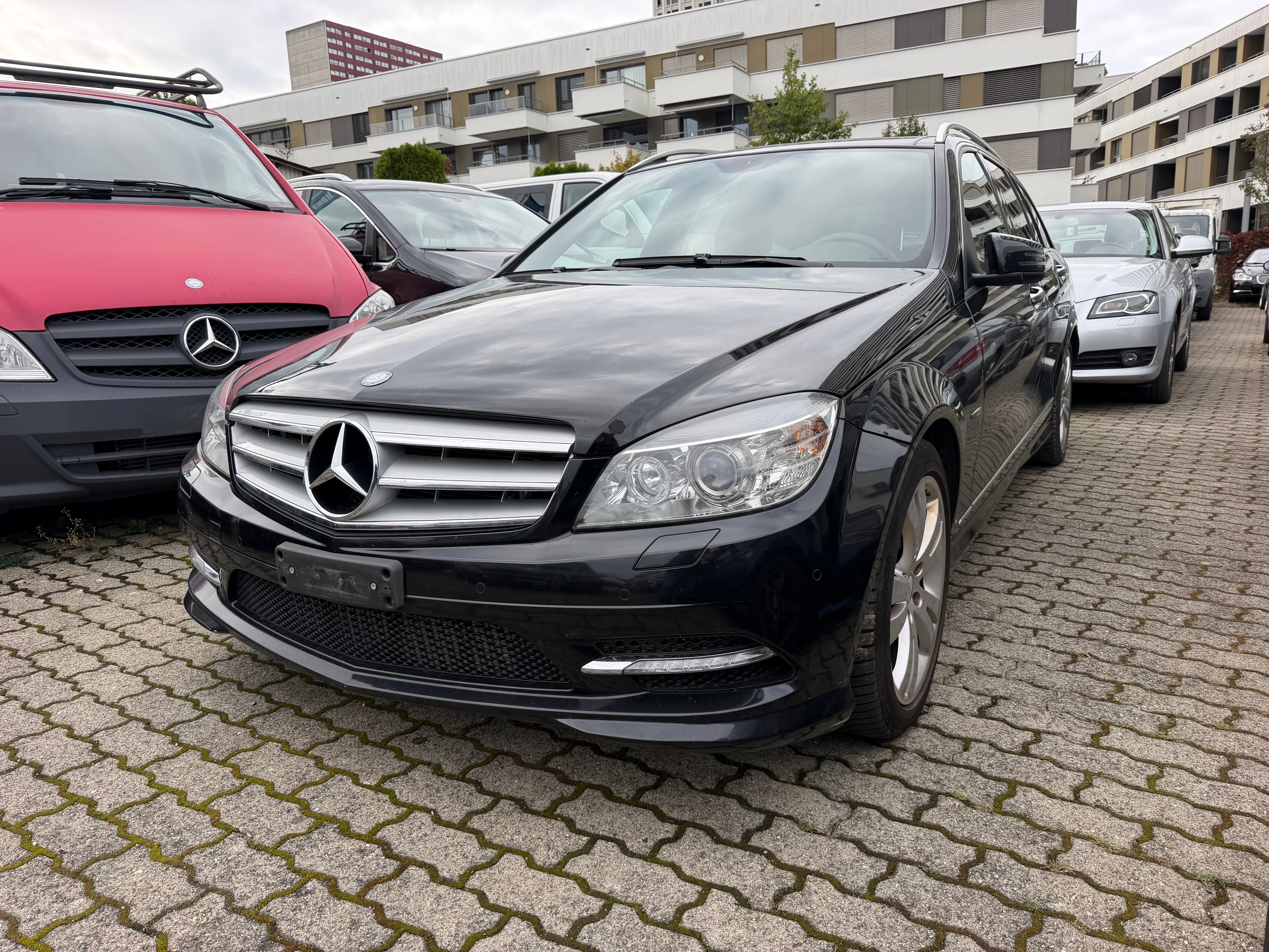 Car photo
