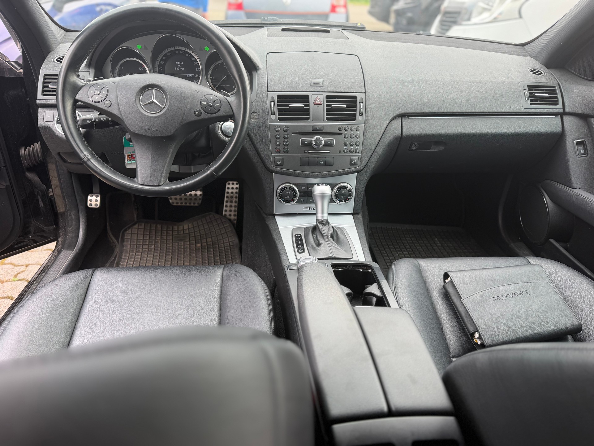 MERCEDES-BENZ C 350 CDI BlueEff. Avantgarde 4Matic 7G-Tronic-image-8