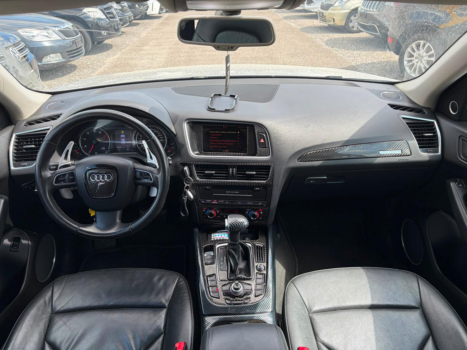 AUDI Q5-image-8