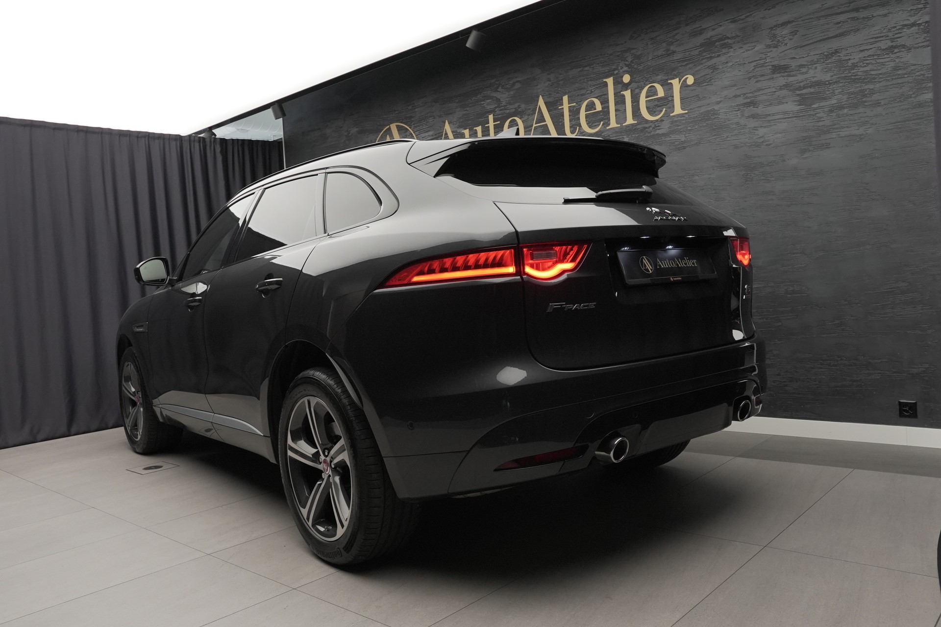 JAGUAR F-Pace 3.0 TD S AWD Automatik-image-9