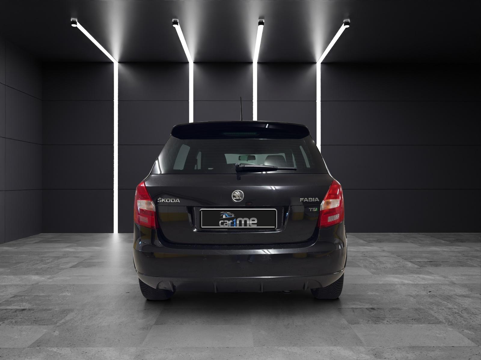 SKODA Fabia 1.2 TSI Monte Carlo-image-3