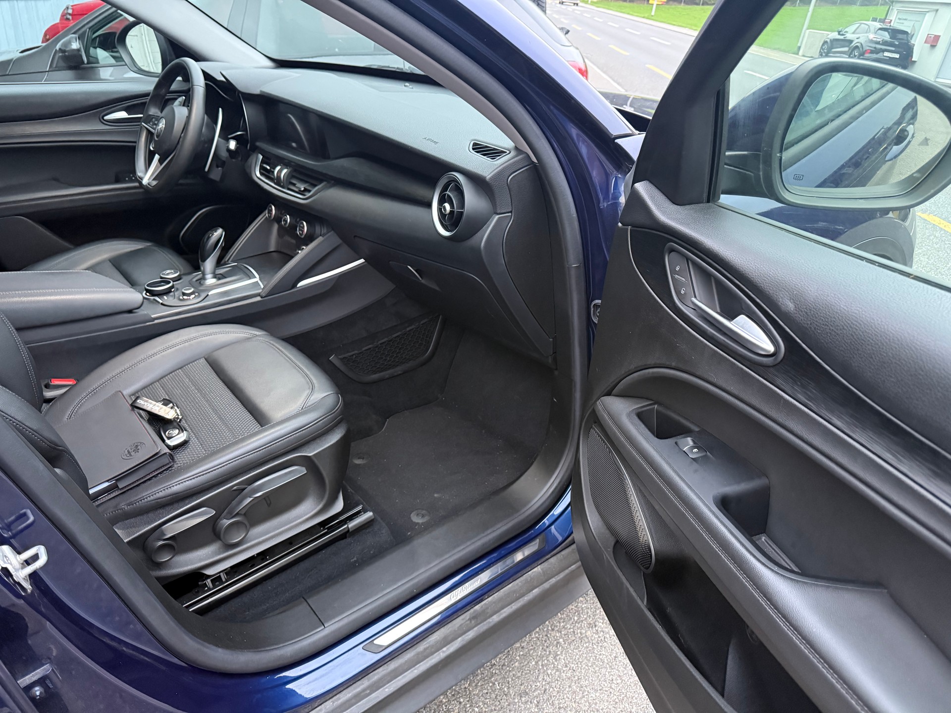 ALFA ROMEO Stelvio 2.0 Q4 Automatic-image-4
