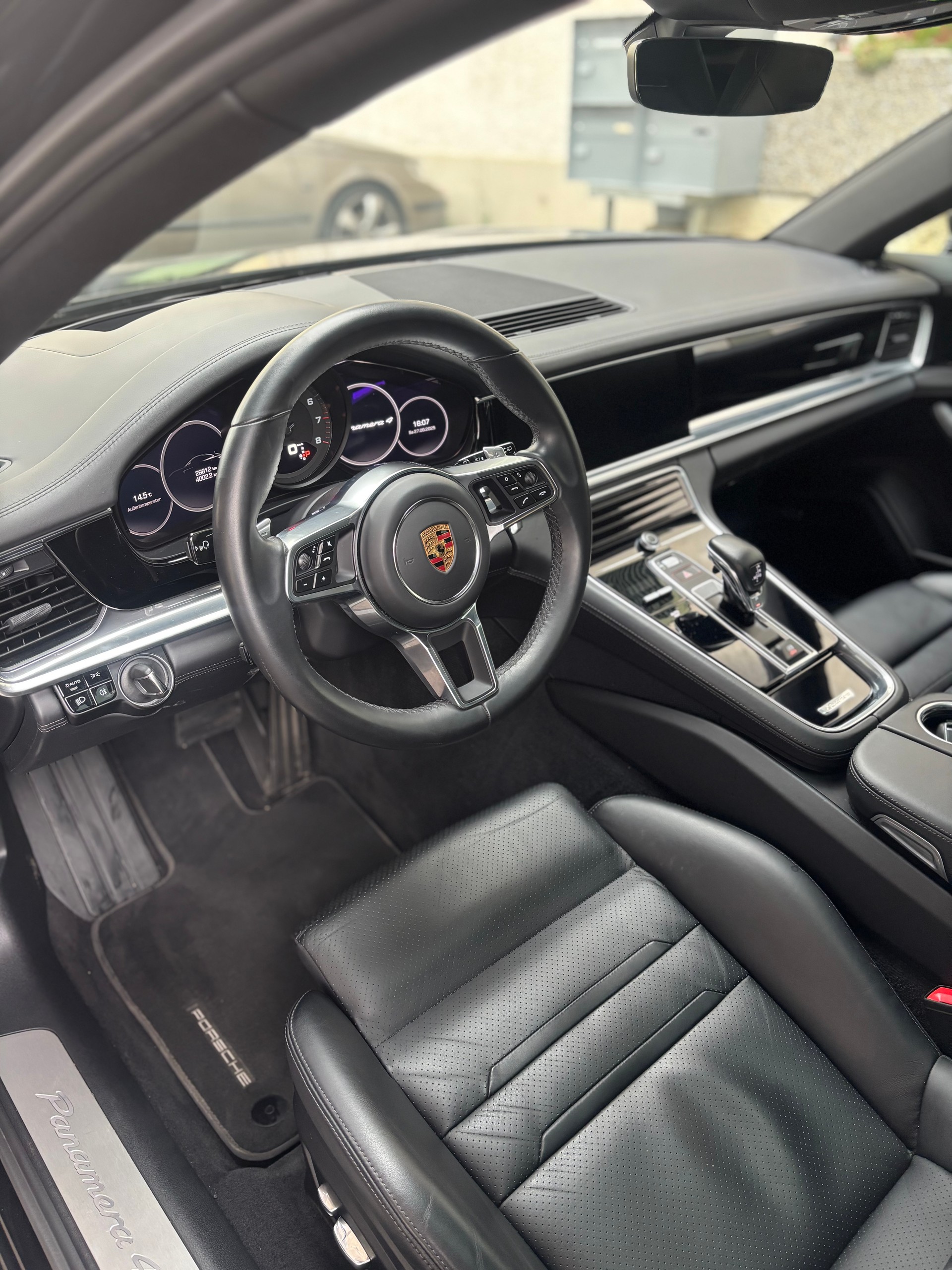 PORSCHE Panamera 4 Sport Turismo PDK-image-13