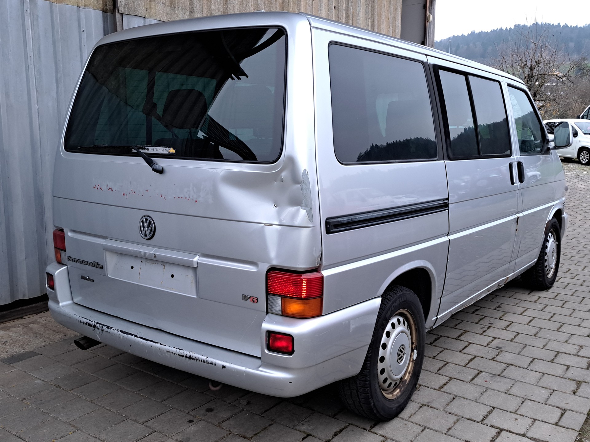 VW T4 Caravelle 2.8 VR6 A ABS-image-1