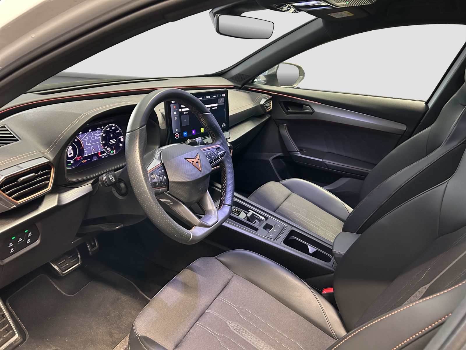 CUPRA Formentor 1.4 e-HYBRID pHEV VZ DSG - Anhängekupplung - Rückfahrkamera-image-5