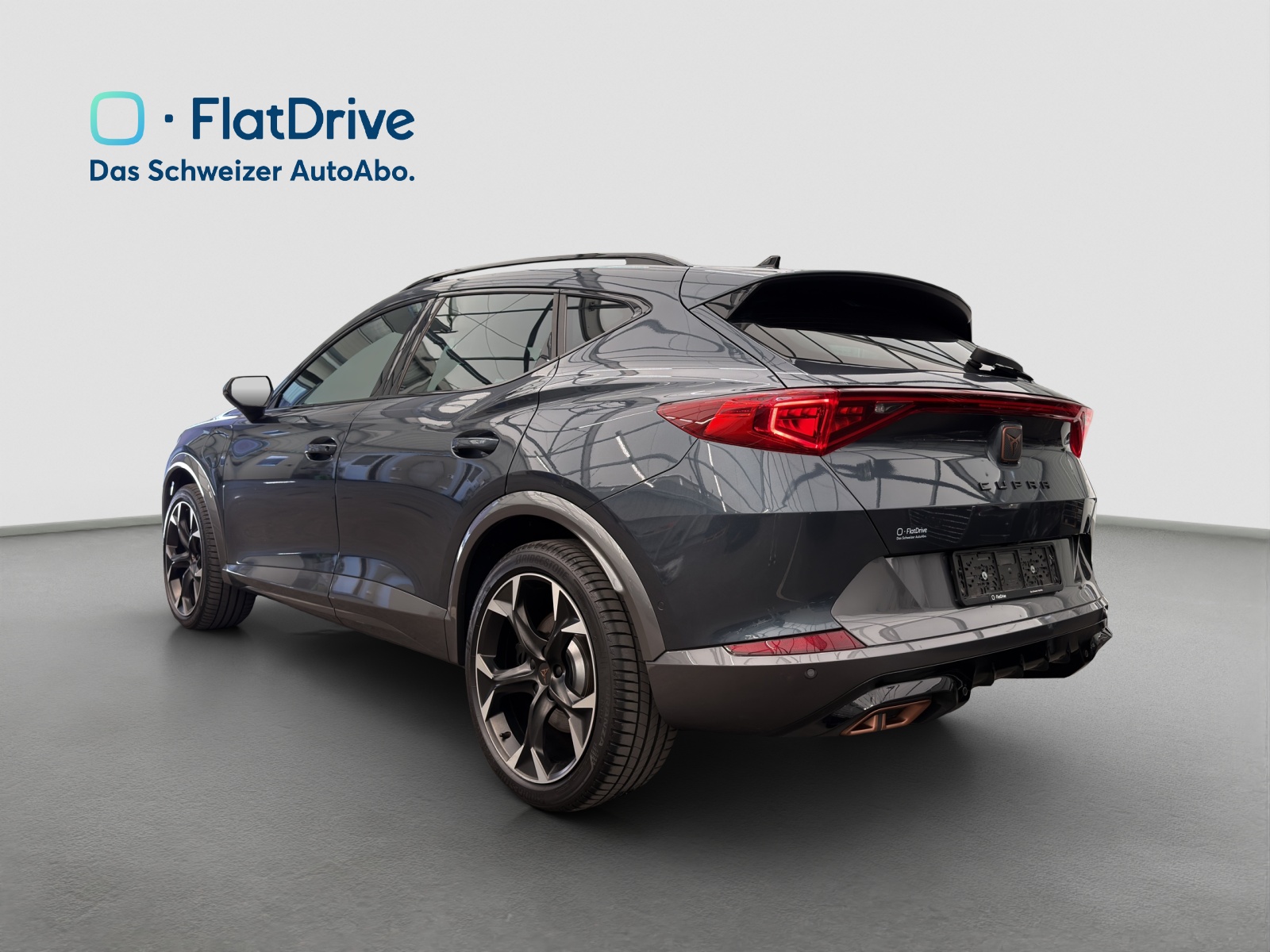 CUPRA Formentor 1.4 e-HYBRID pHEV VZ DSG - Anhängekupplung - Rückfahrkamera-image-2