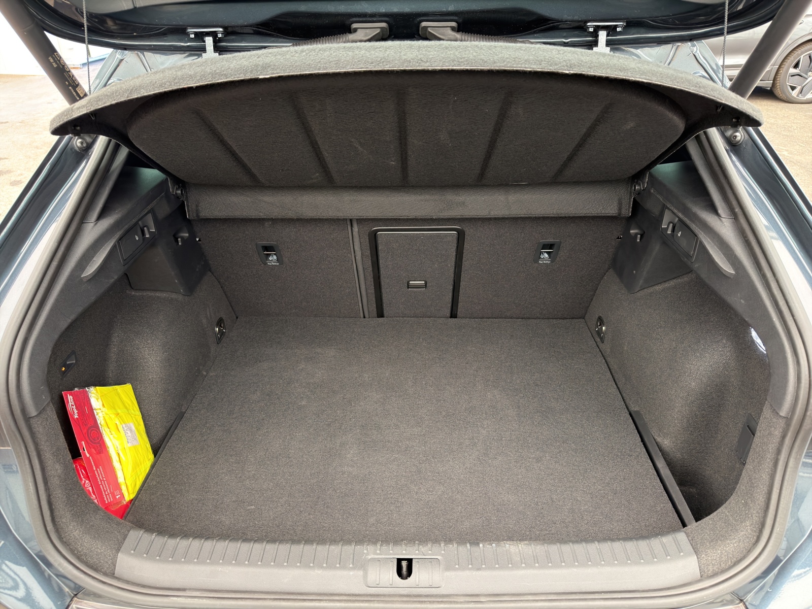 CUPRA Formentor 1.4 e-HYBRID pHEV VZ DSG - Anhängekupplung - Rückfahrkamera-image-13