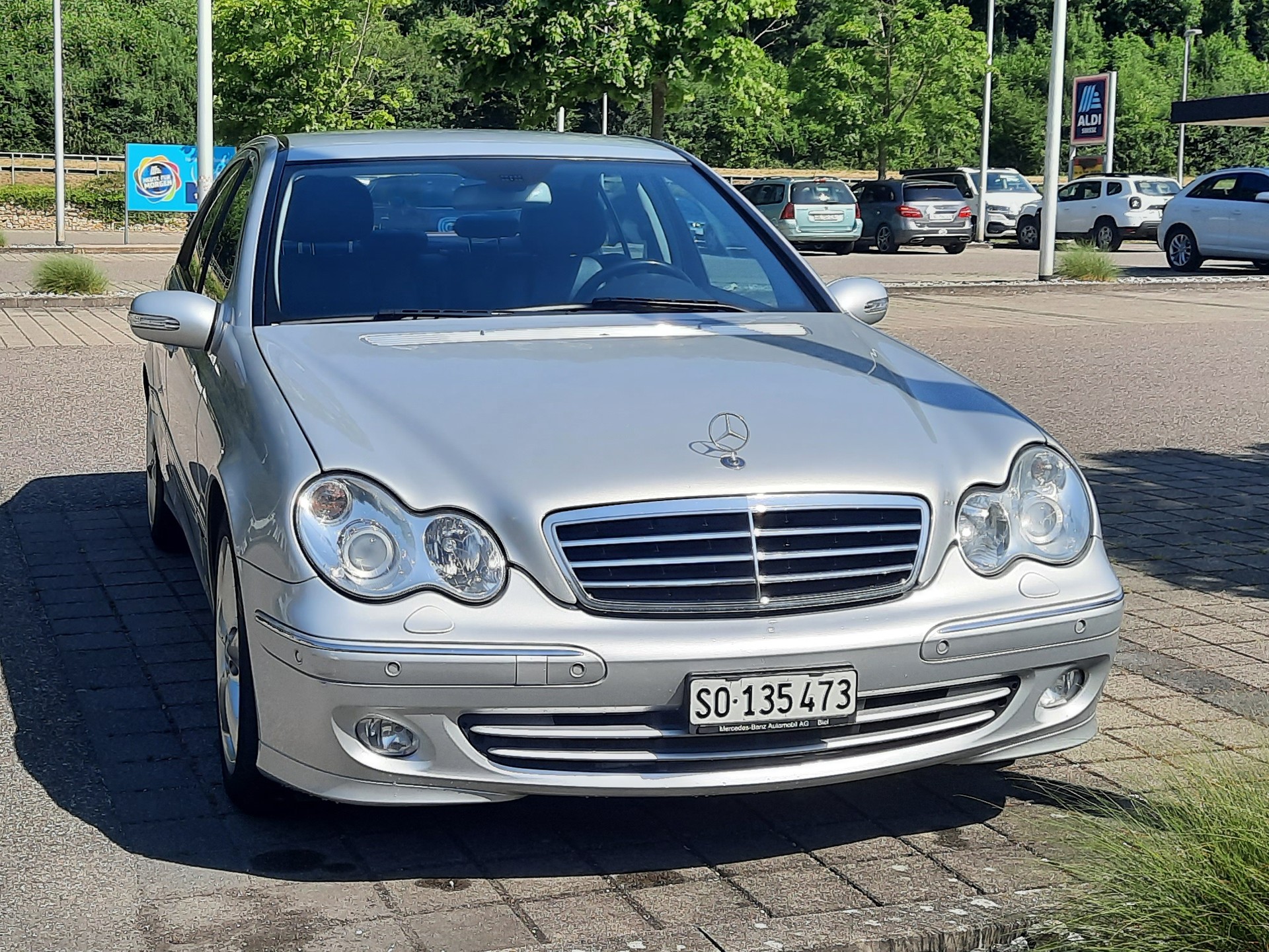 MERCEDES-BENZ C 230 Avantgarde 7G-Tronic-image-3