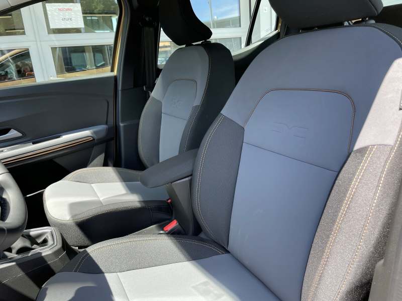 DACIA Sandero Stepway extreme TCe 90 auto-image-4