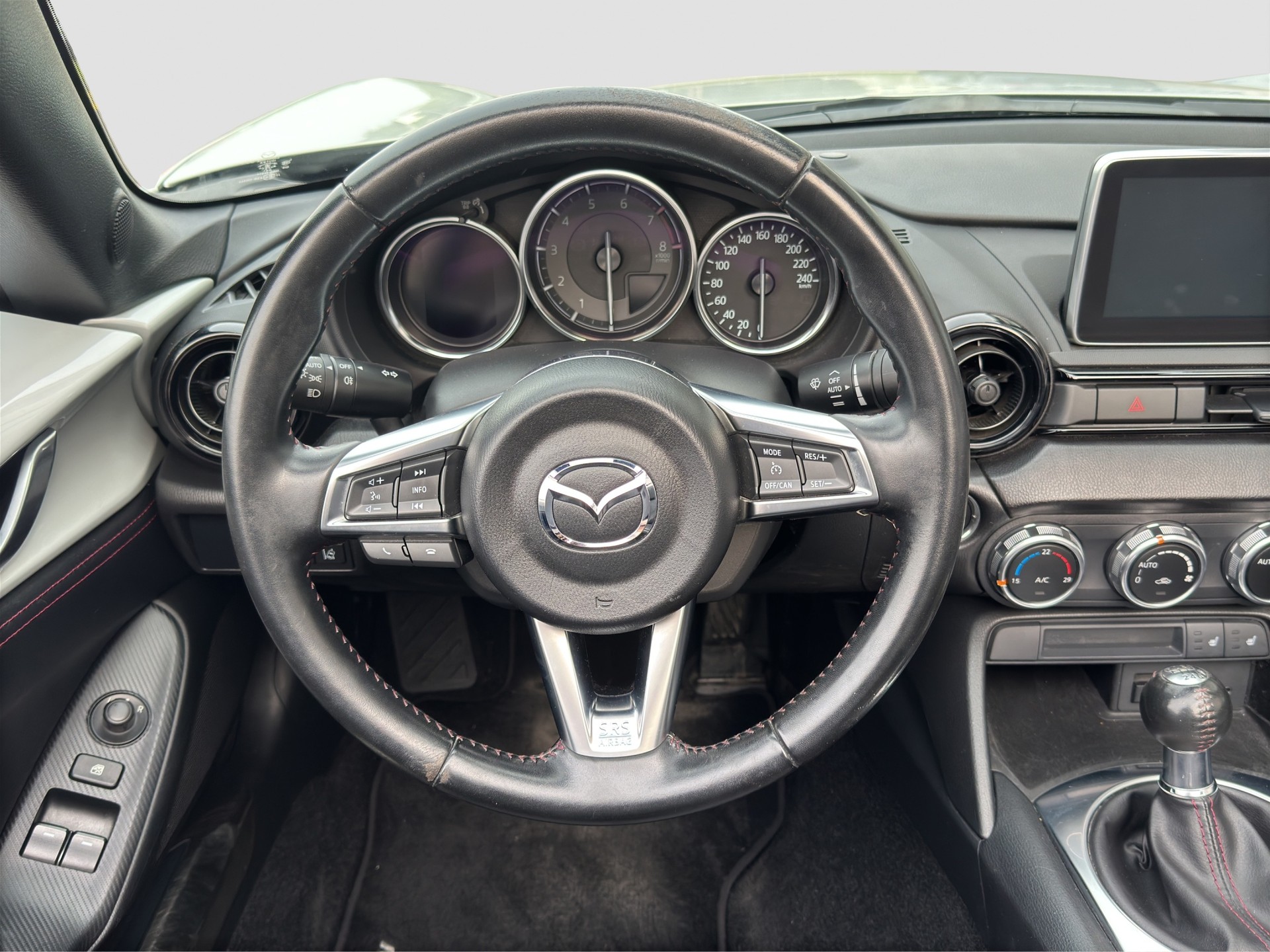 MAZDA MX-5 SKYACTIV-G 160 Ambition-image-9
