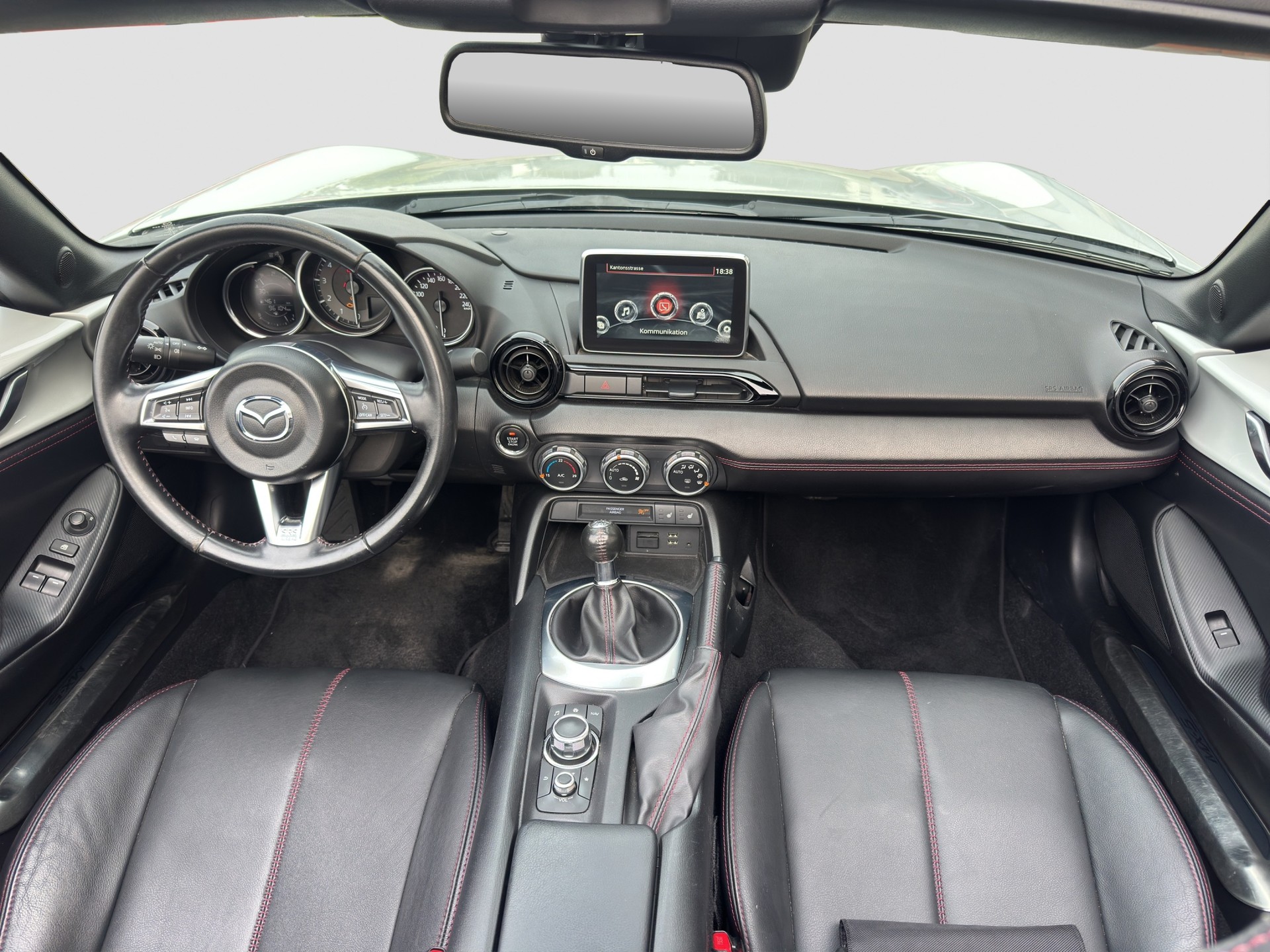 MAZDA MX-5 SKYACTIV-G 160 Ambition-image-11
