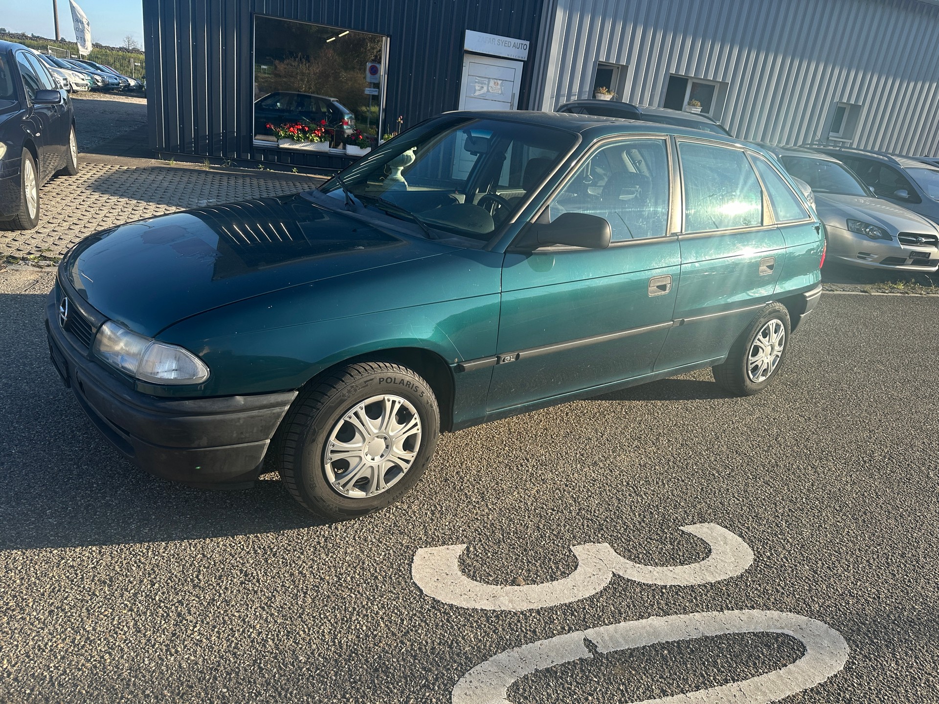 OPEL Astra 1.6i A