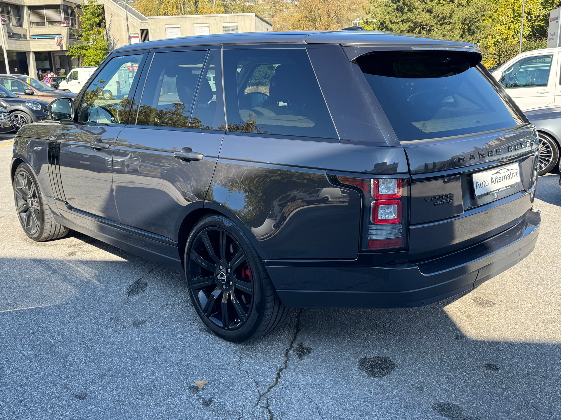 LAND ROVER Range Rover 4.4 SDV8 Autobiography Automatic-image-5