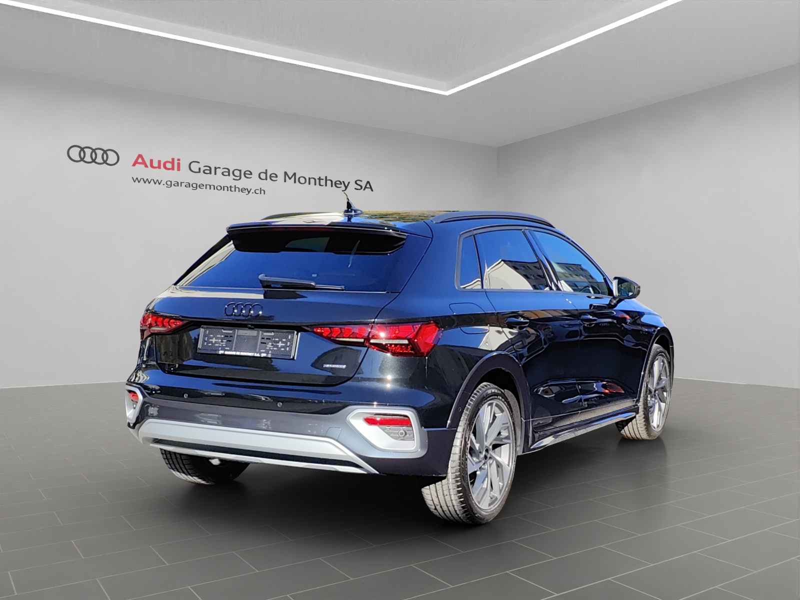 AUDI A3 allstreet TFSI 150 kW quattro S tronic-image-3