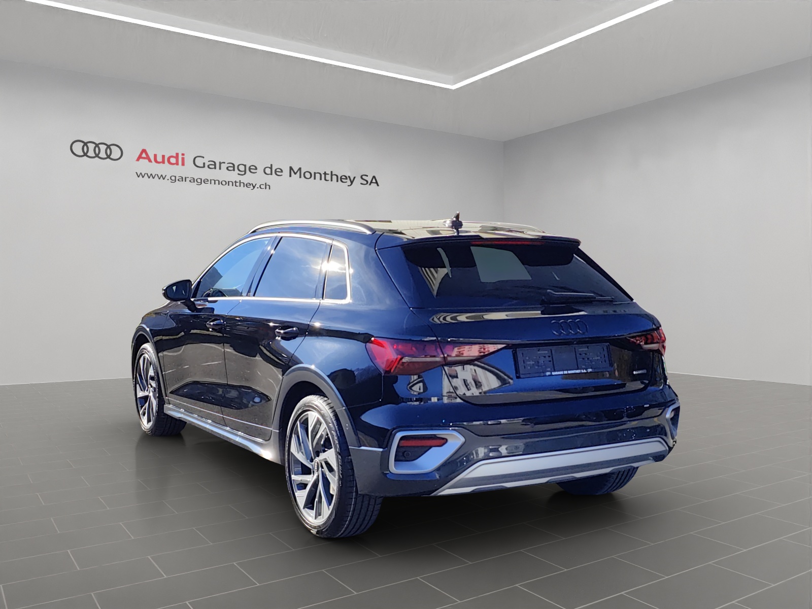 AUDI A3 allstreet TFSI 150 kW quattro S tronic-image-5