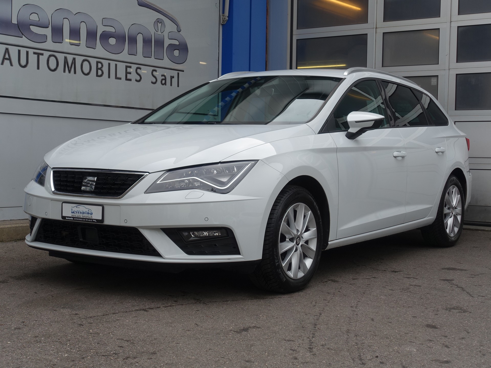 SEAT Leon ST 2.0 TDI Style DSG-image-1