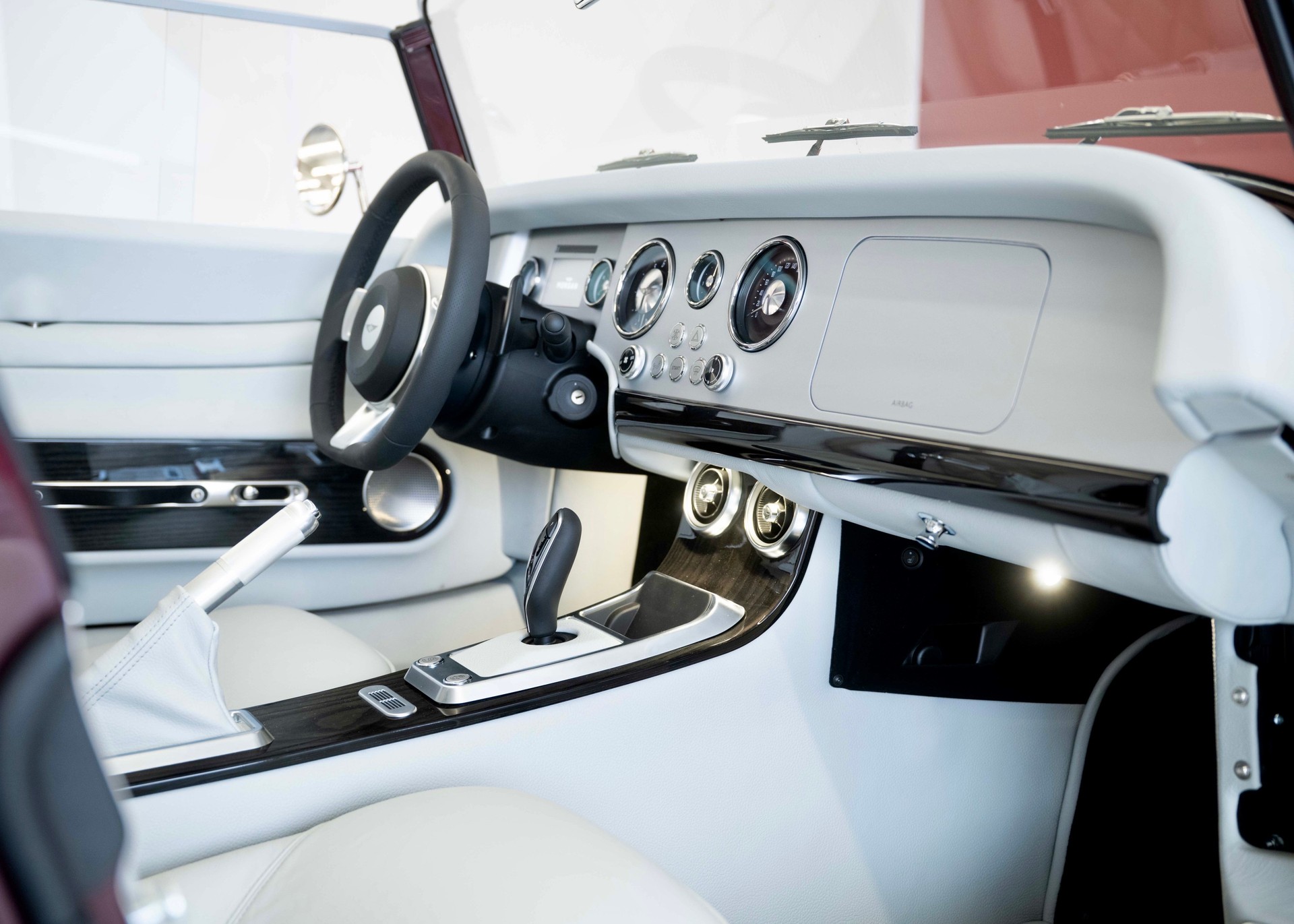 MORGAN Supersport 3.0 Bespoke (New Swiss Executive car, not registered)-image-19