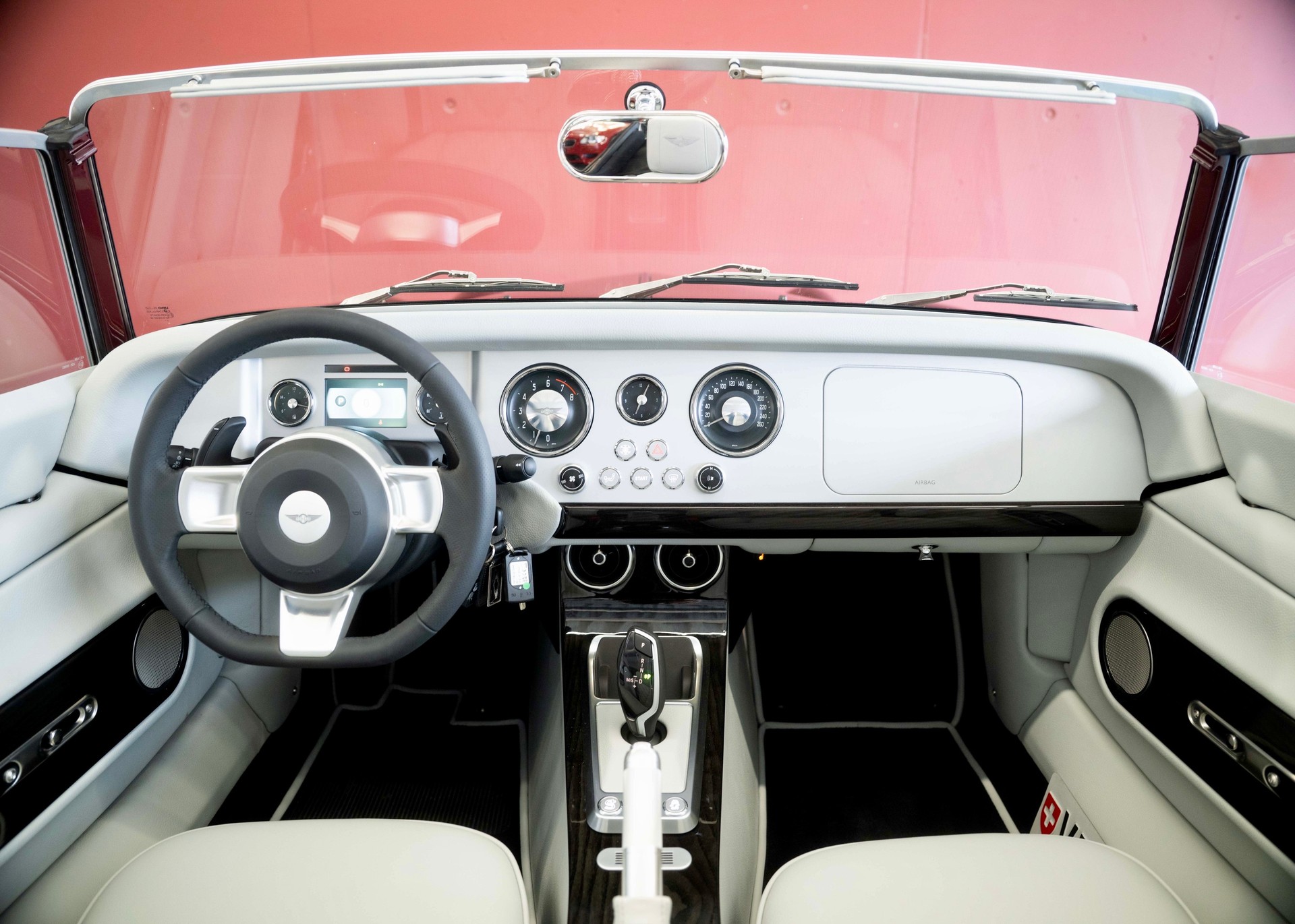 MORGAN Supersport 3.0 Bespoke (New Swiss Executive car, not registered)-image-16