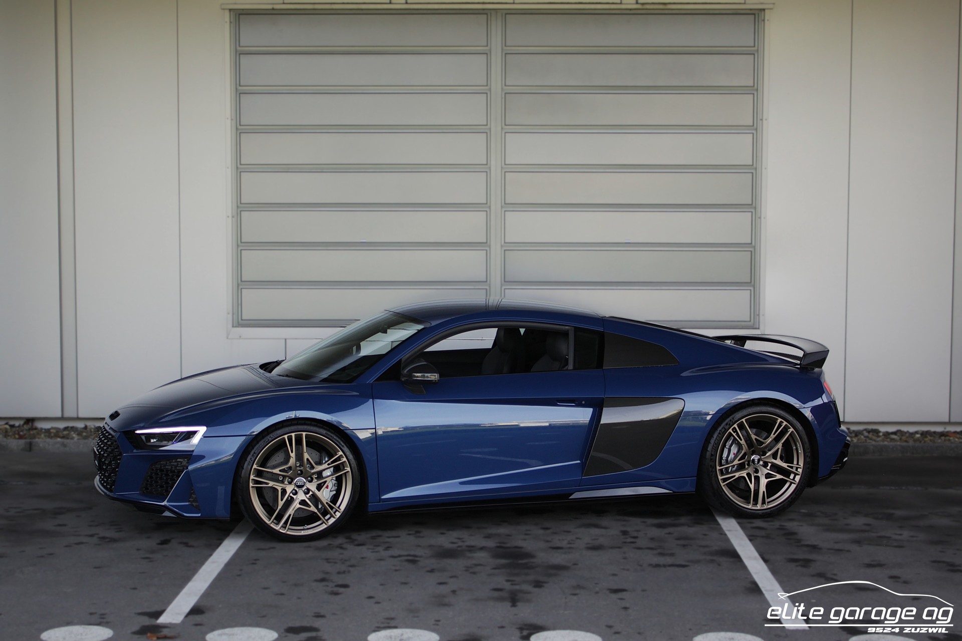AUDI R8 Coupé performance S-Tronic DECENNIUM 142/222-image-0