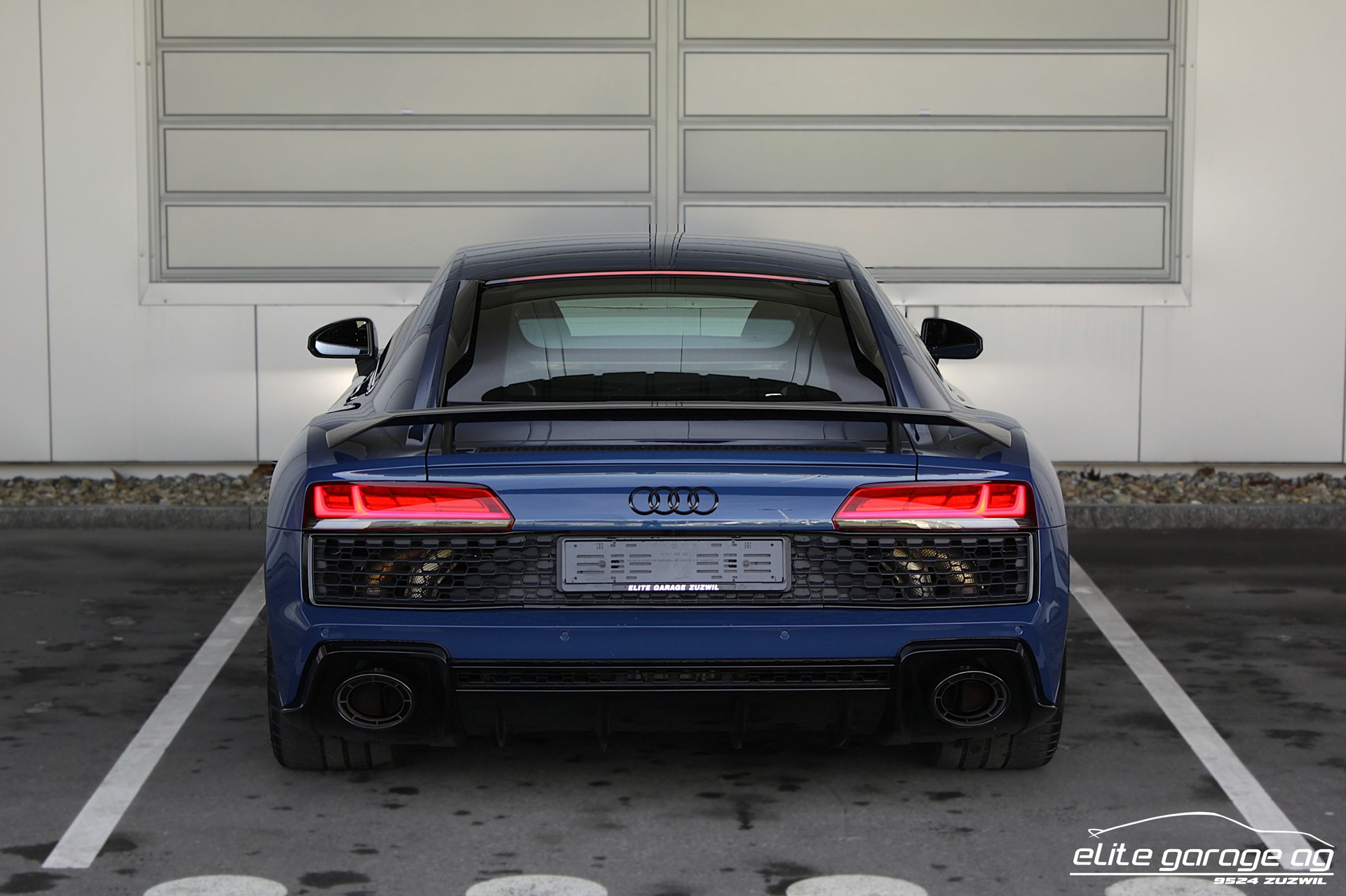 AUDI R8 Coupé performance S-Tronic DECENNIUM 142/222-image-3