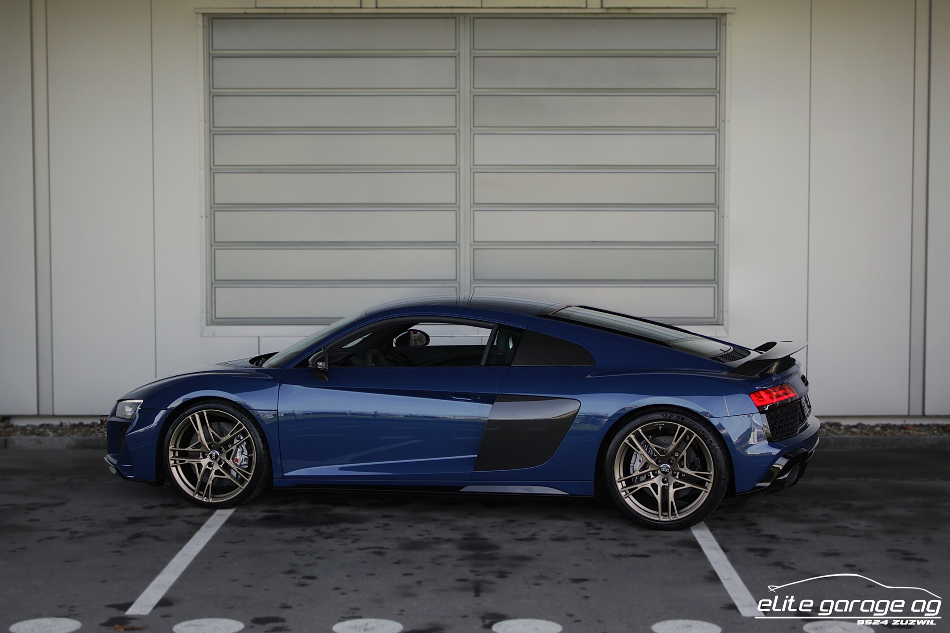 AUDI R8 Coupé performance S-Tronic DECENNIUM 142/222-image-2