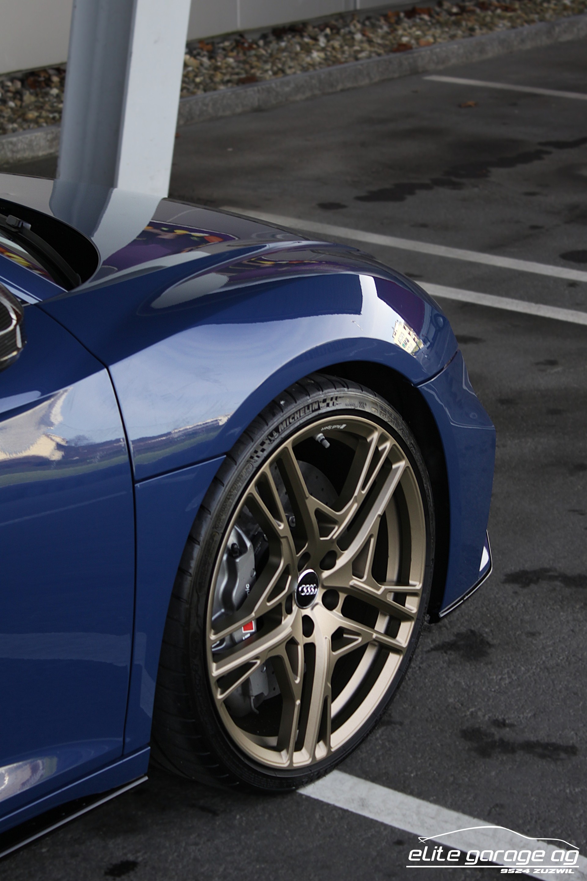 AUDI R8 Coupé performance S-Tronic DECENNIUM 142/222-image-10