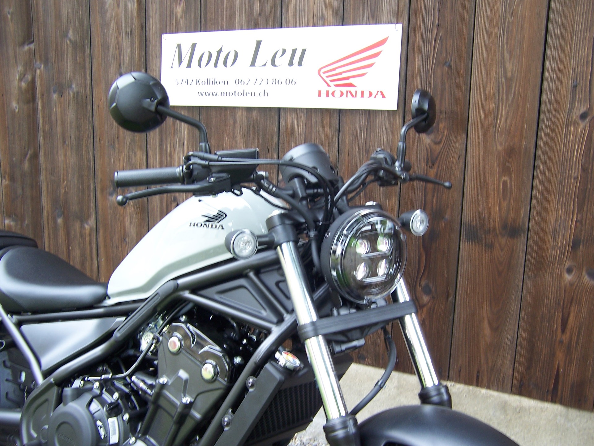 HONDA CMX500 Rebel-showroom-element-3