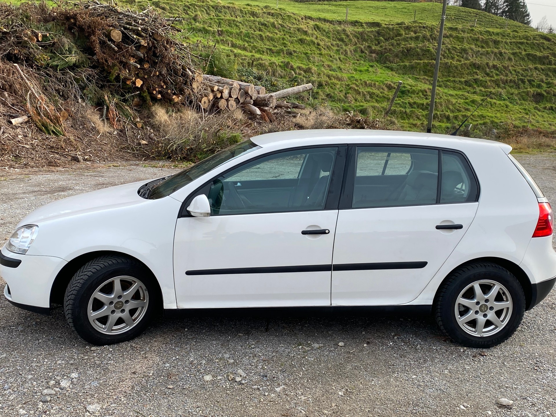 VW GOLF-image-1
