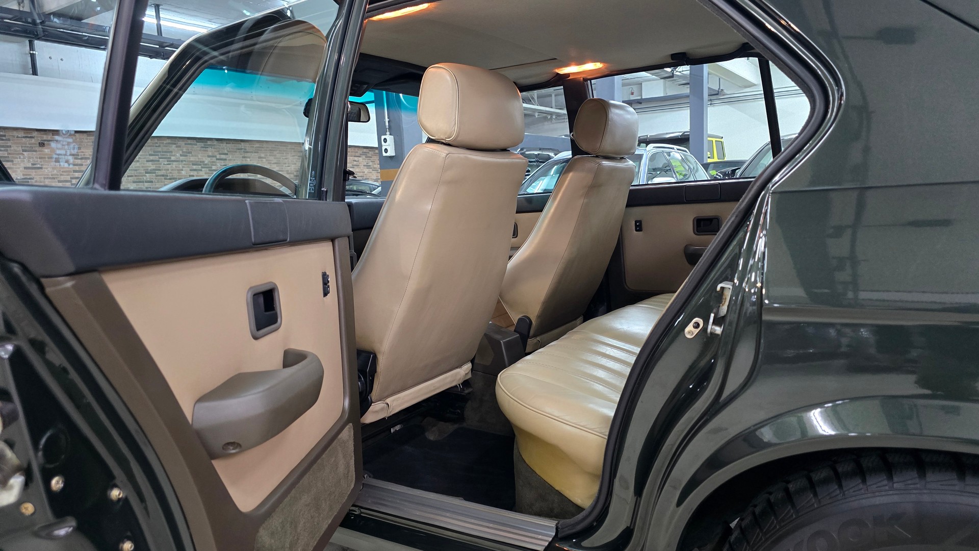 BMW 528i Veteran-image-23