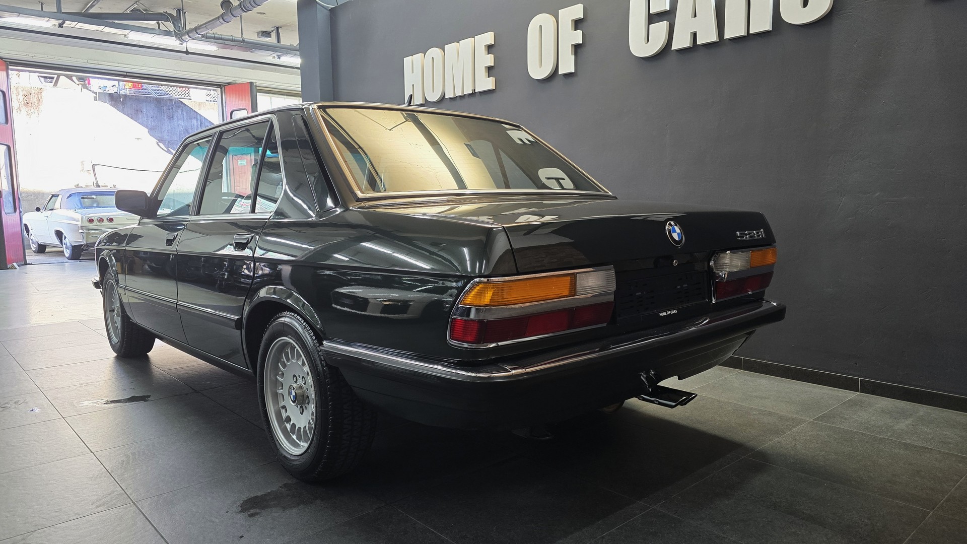 BMW 528i Veteran-image-7