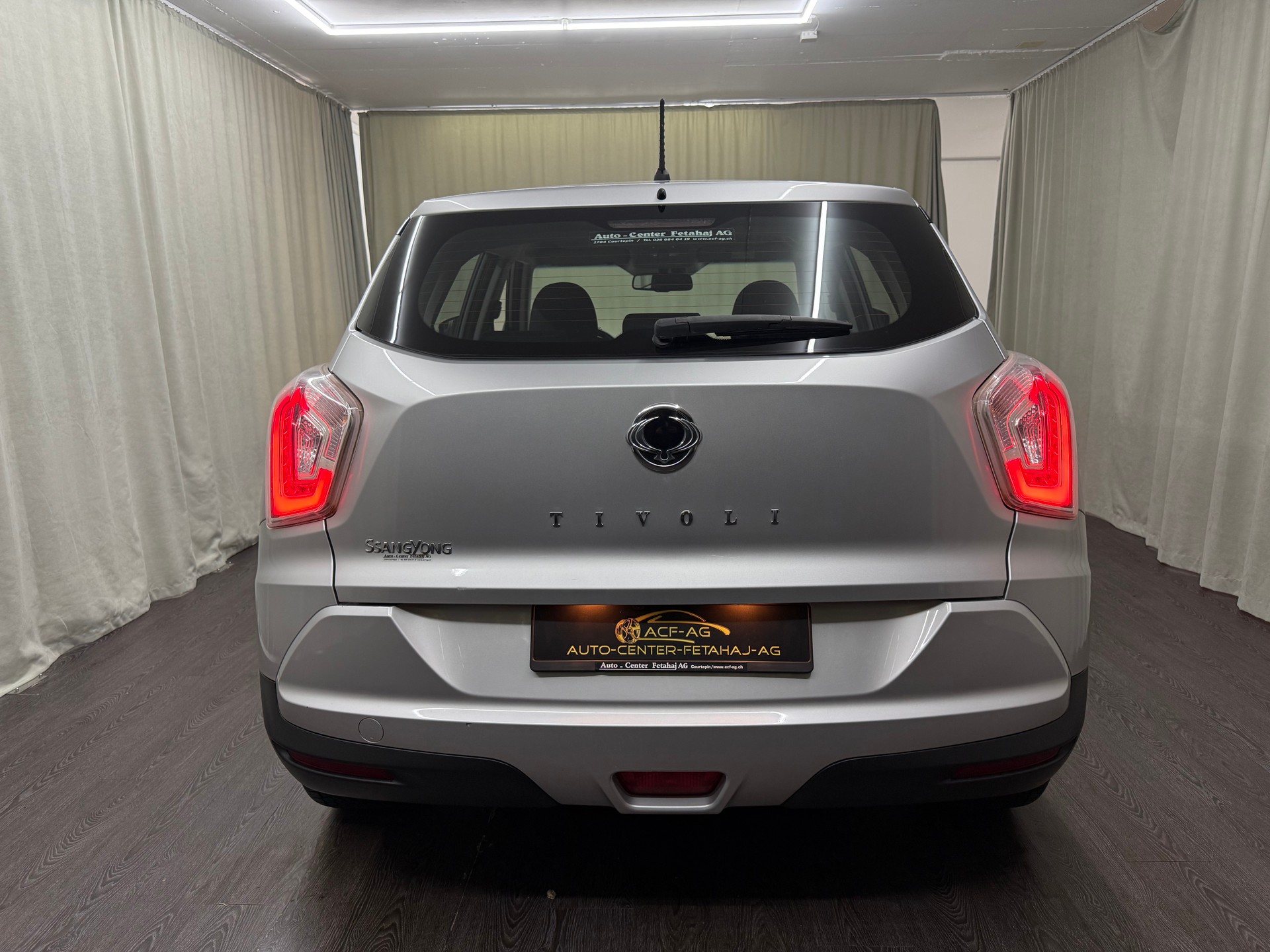 KGM-SsangYong Tivoli 1.6 e-XGi Sapphire 2WD-image-4
