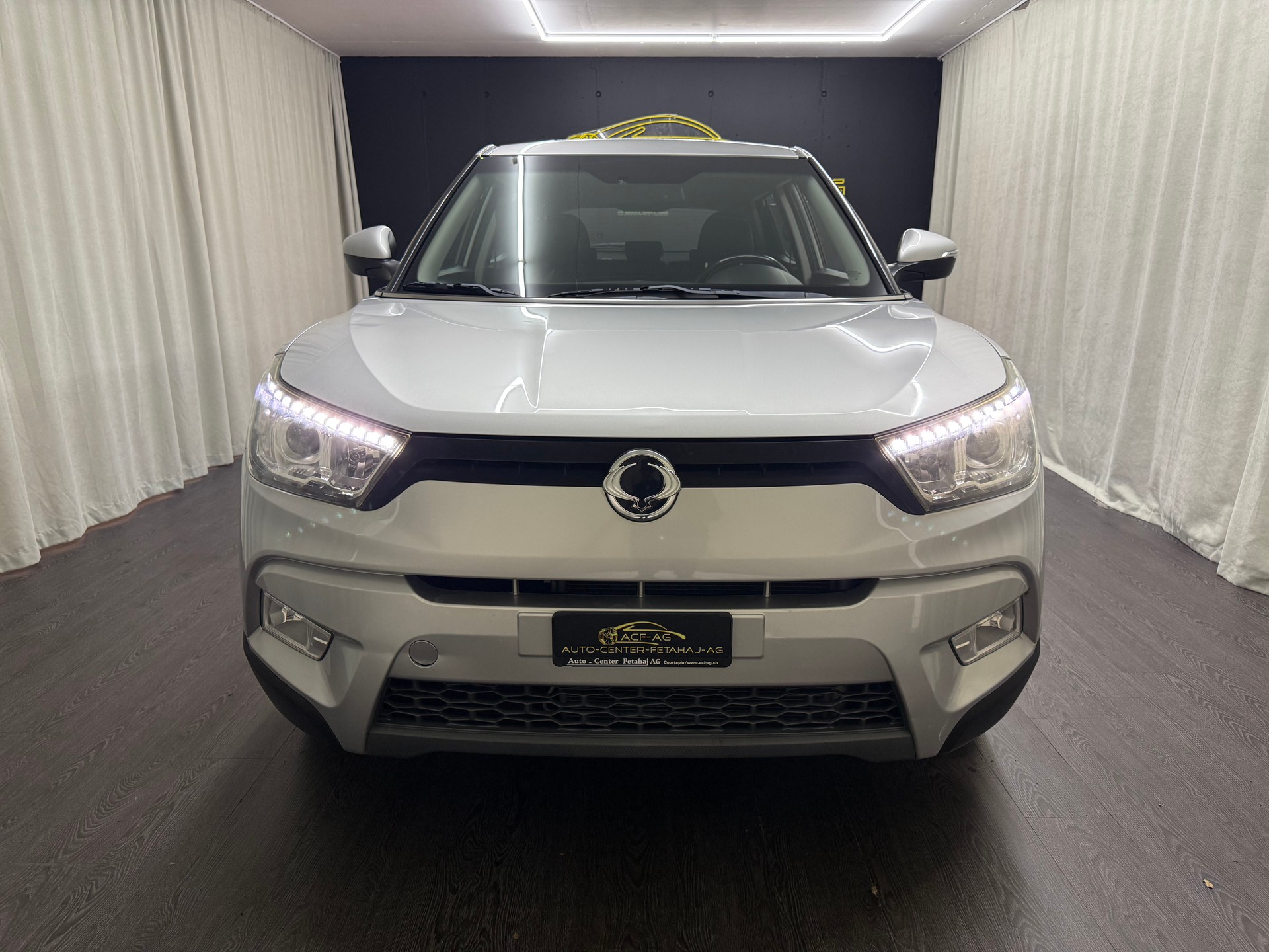 KGM-SsangYong Tivoli 1.6 e-XGi Sapphire 2WD-image-1