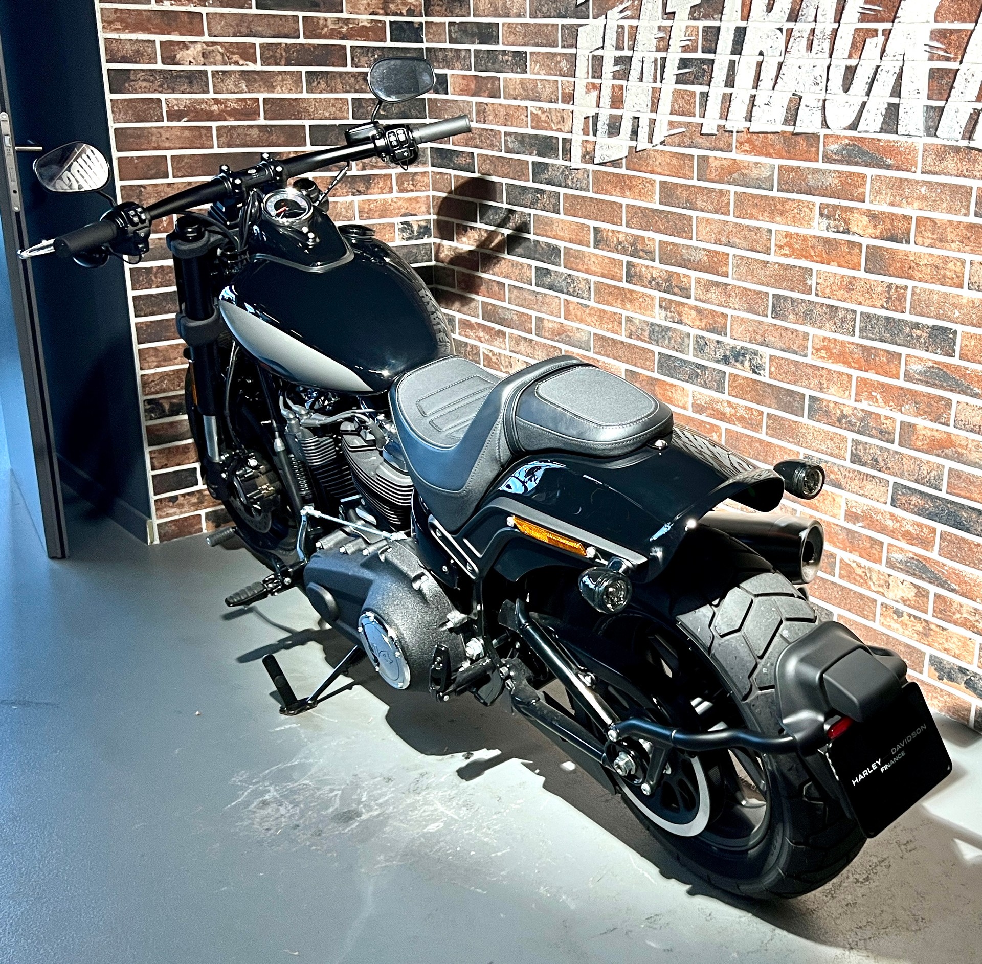 HARLEY-DAVIDSON FXFBS Fat Bob 114-image-4