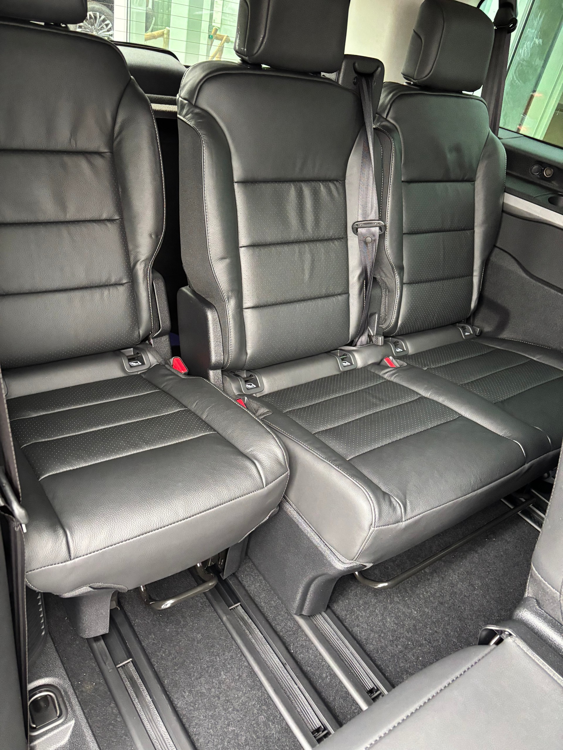 PEUGEOT Traveller Business VIP Standard BHDi-image-9