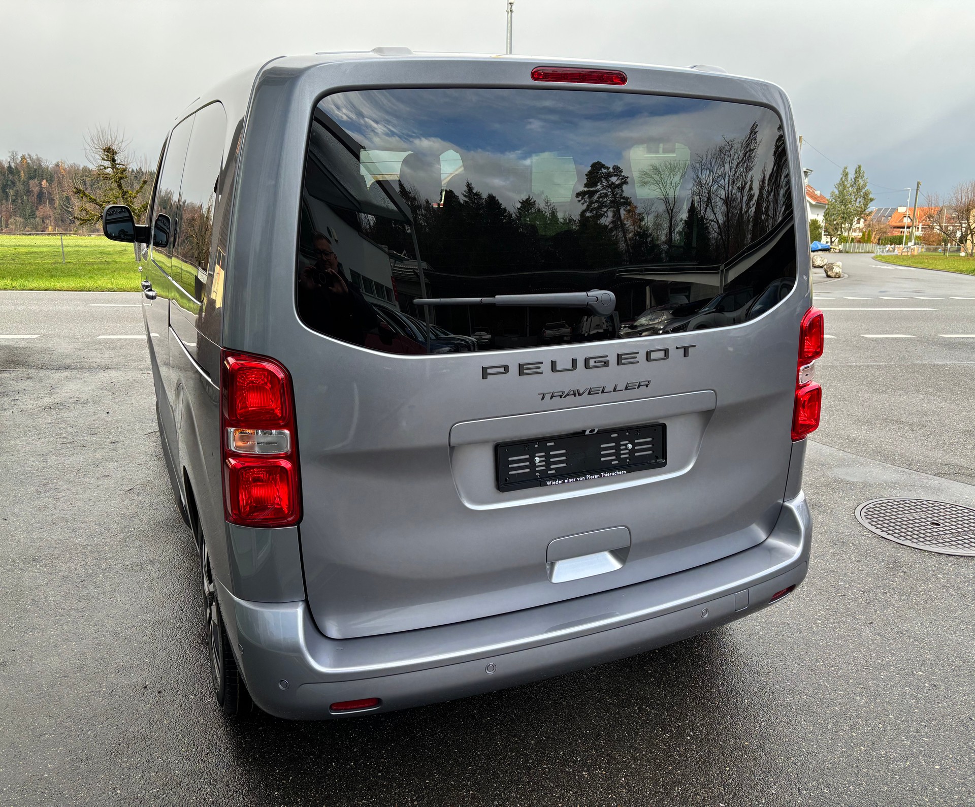 PEUGEOT Traveller Business VIP Standard BHDi-image-2