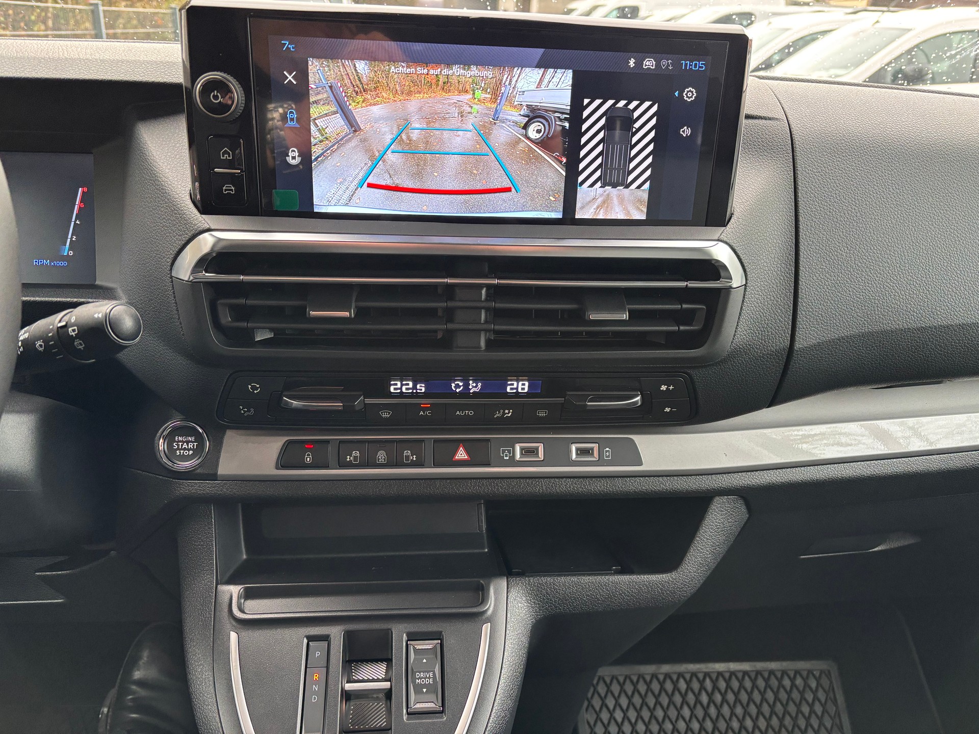 PEUGEOT Traveller Business VIP Standard BHDi-image-15