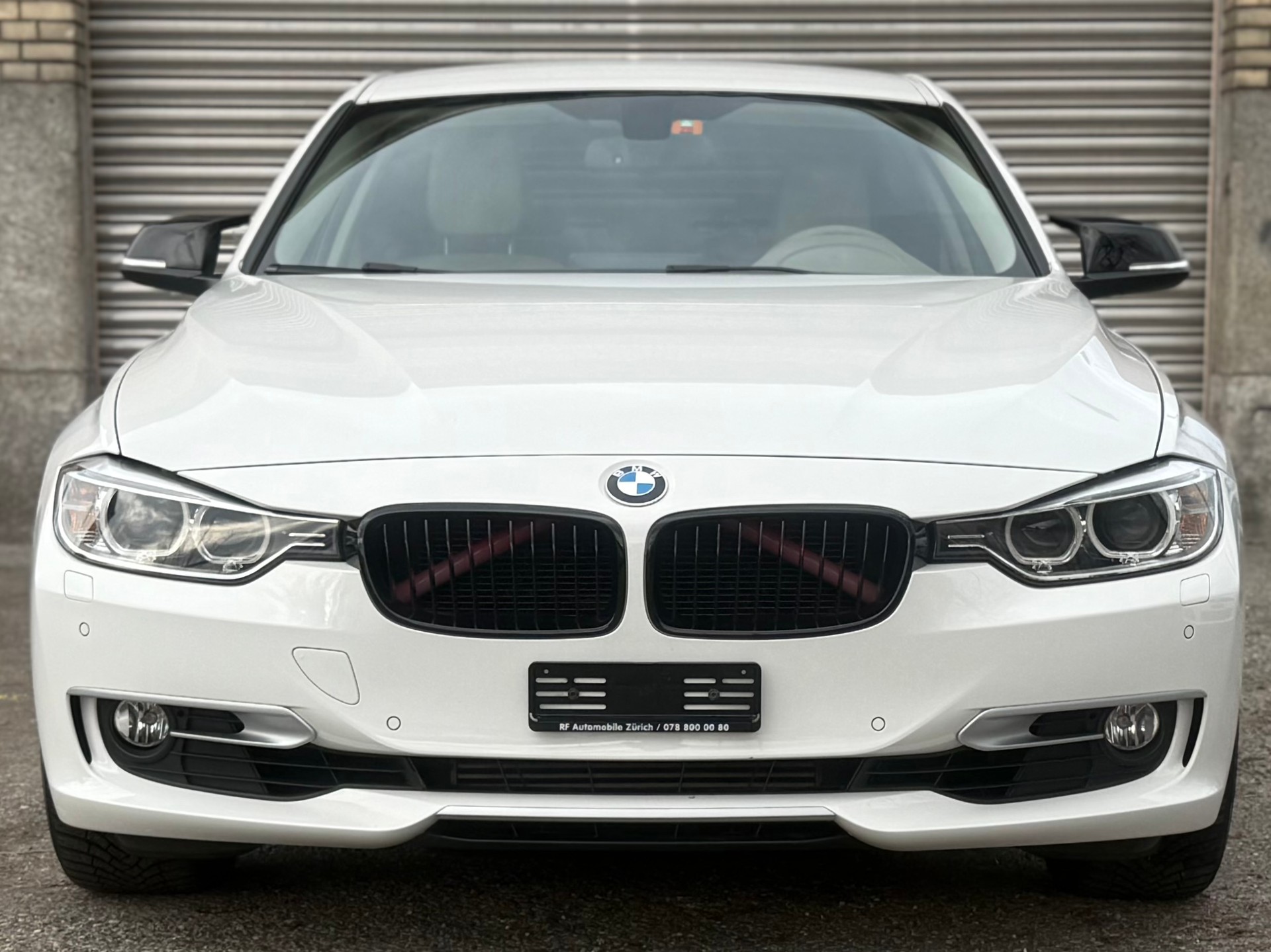 BMW 328i xDrive Modern Line Steptronic-image-1