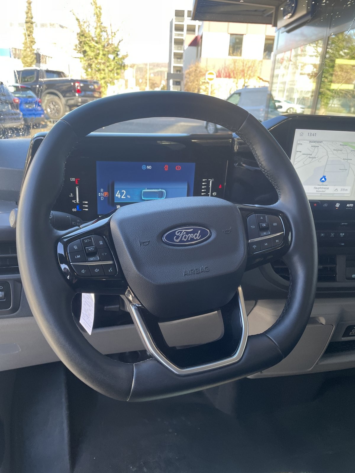 FORD Transit Custom Van 320 L1 2.5 Duratec 233 Sport PHEV-showroom-element-3