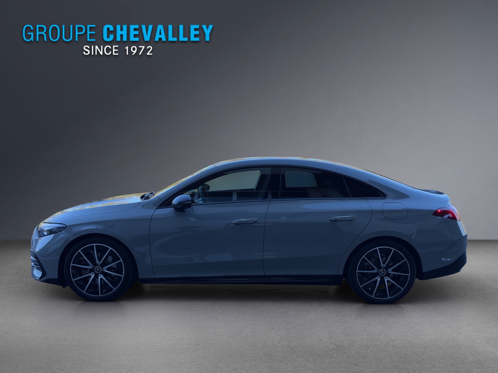 MERCEDES-BENZ CLA 200 8G-DCT-image-2