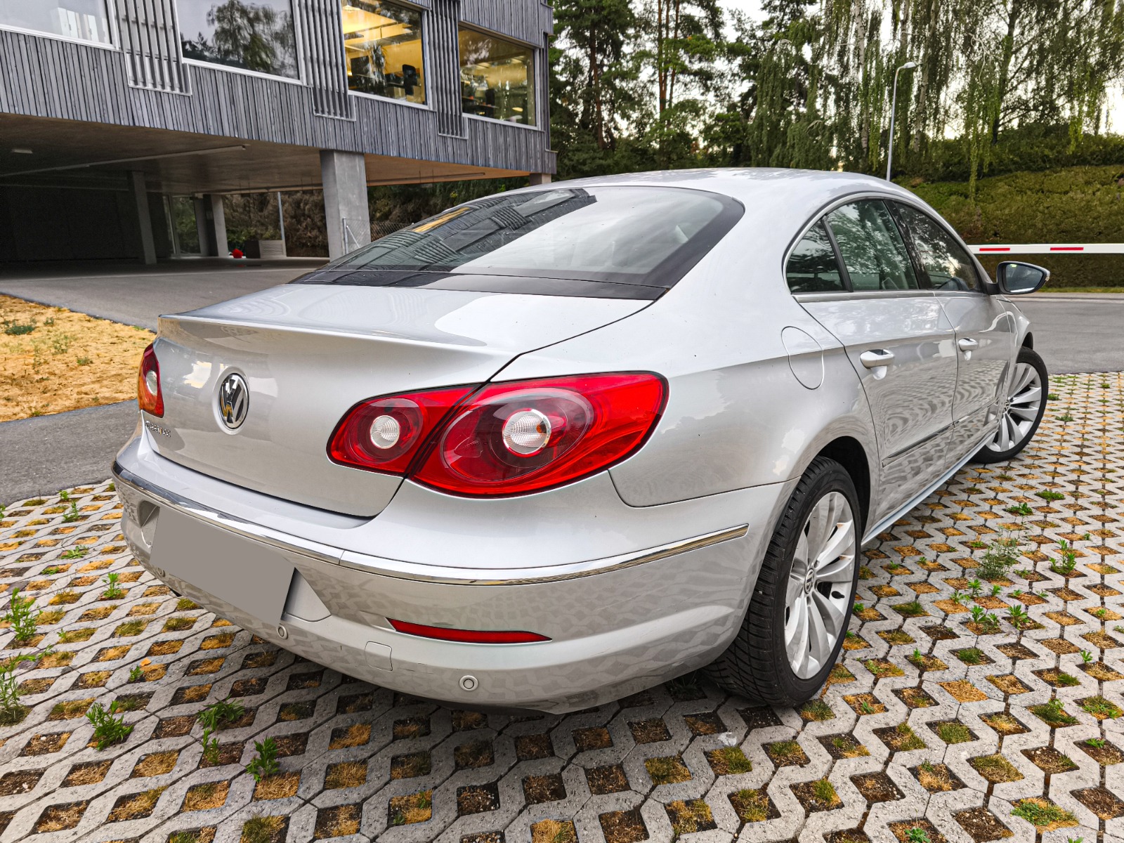 VW Passat CC 1.8 TSI-image-3